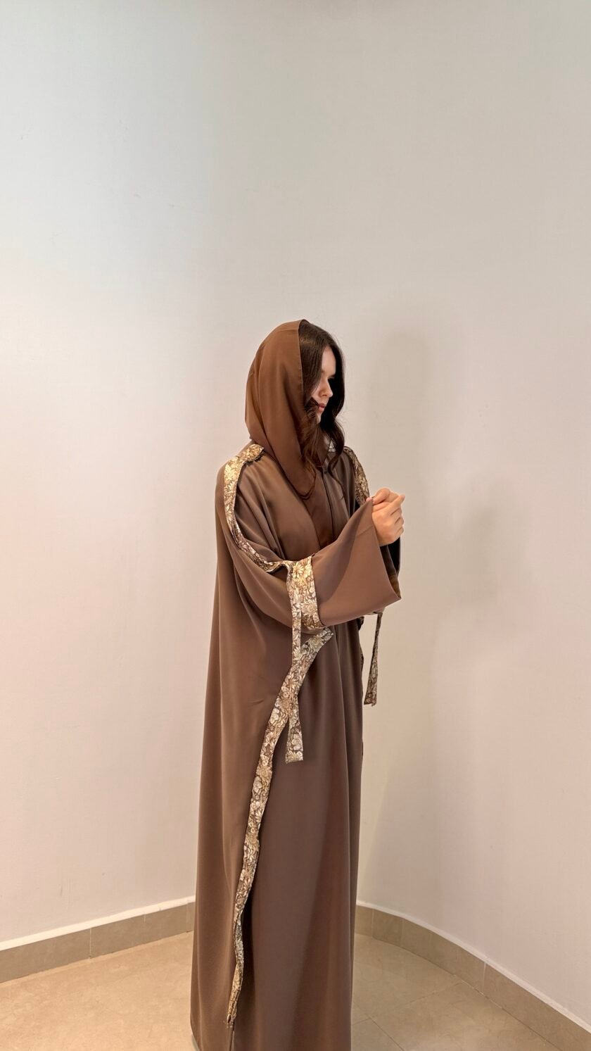 ED01 in brown